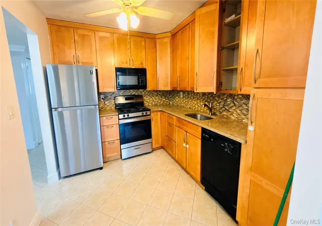 Photo 3 of Condo for sale at 12135 5th Avenue #3, New York, NY 11356 | MLS# 1058210 | Listing updated on 2026-10-07