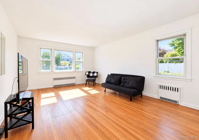 Photo 1 of House for sale at 191 Hildreth Pl, Yonkers, NY 10704 | MLS# 1058322 | Listing updated on 2026-10-10