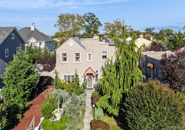Single family home for sale at 315 Wynsum Ave, Hempstead, NY 11566 | MLS# 1058377