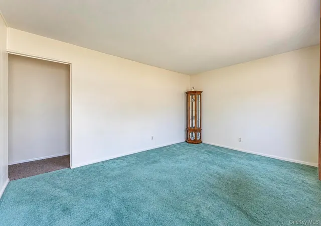 Photo 3 of Single family home for sale at 34 Midday Dr, Brookhaven, NY 11720 | MLS# 1058385 | Listing updated on 2026-10-08