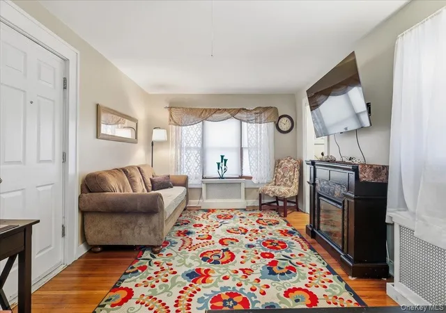 Photo 3 of Single family home for sale at 51 Columbia St, Oyster Bay, NY 11735 | MLS# 1058397 | Listing updated on 2026-10-06