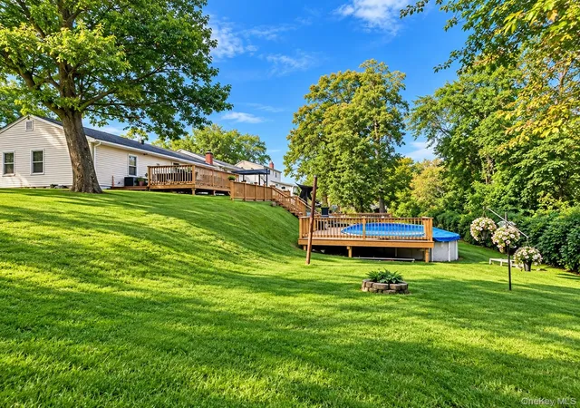 Photo 15 of Single family home for sale at 39 Orchid Rd, Brookhaven, NY 11772 | MLS# 1058412 | Listing updated on 2026-10-06