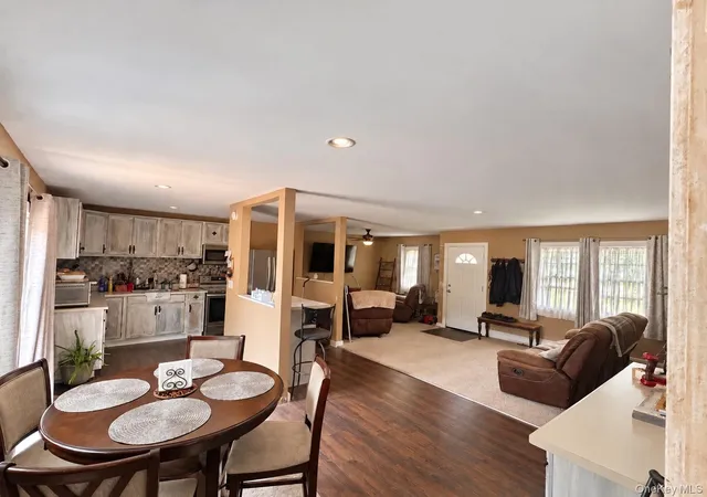 Photo 1 of Single family home for sale at 39 Orchid Rd, Brookhaven, NY 11772 | MLS# 1058412 | Listing updated on 2026-10-06
