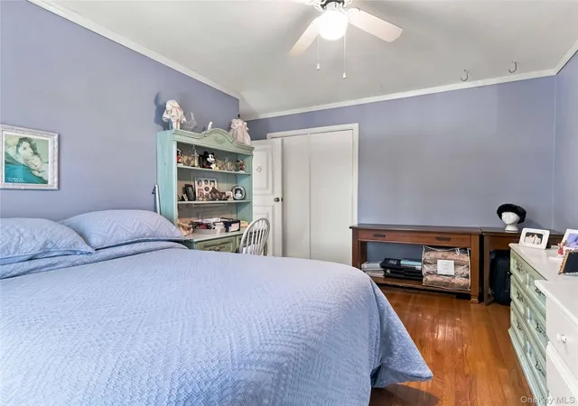Photo 3 of Single family home for sale at 25 27 76, New York, NY 11370 | MLS# 1058429 | Listing updated on 2026-10-09