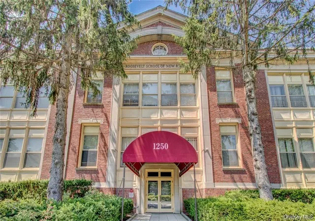 Condo for sale at 1250 North Ave #204, New Rochelle, NY 10804 | MLS# 1058450
