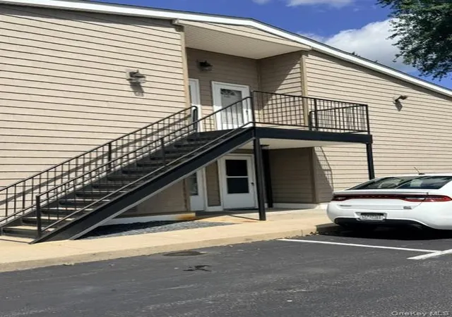 Photo 2 of Condo for sale at 365 Rt 111 #A16, Smithtown, NY 11787 | MLS# 1058457 | Listing updated on 2026-10-06