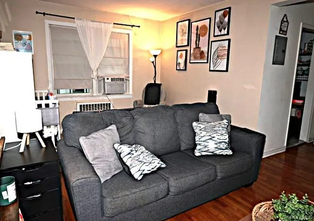 Photo 4 of House for sale at 12 Hendrick Ln #41E, Greenburgh, NY 10591 | MLS# 1058466 | Listing updated on 2026-10-05