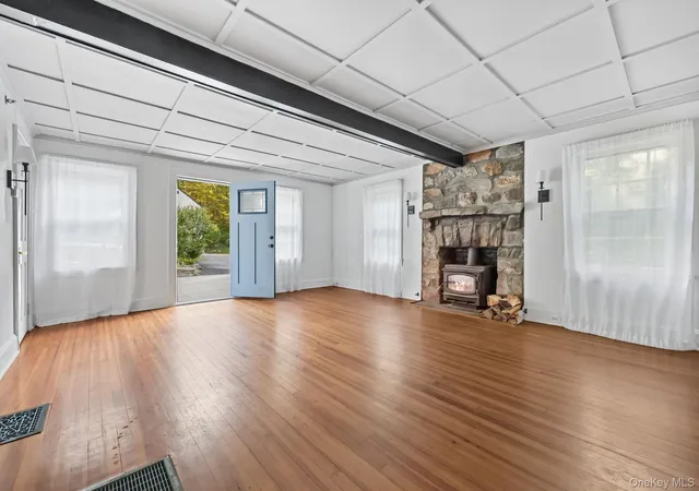 Photo 4 of Single family home for sale at 1300-1302 Route 22, Brewster, NY 10509 | MLS# 1058483 | Listing updated on 2026-10-09