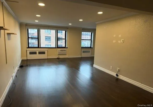 Listing Photo 1 - Condo for sale in building located at 3 Birchwood Ct, Hempstead, NY 11501 - Unit #4M