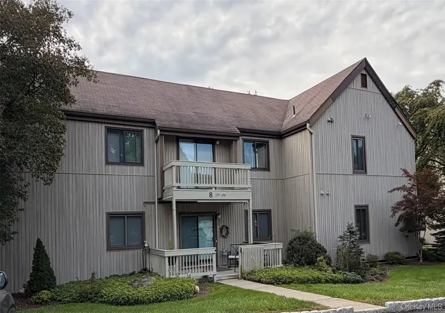 Condo for sale at 136 Sycamore Dr, Middletown, NY 10940 | MLS# 1058492