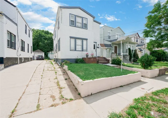 Photo 2 of Multi family home for sale at 231 08 Mentone Ave, New York, NY 11413 | MLS# 1058520 | Listing updated on 2026-10-05