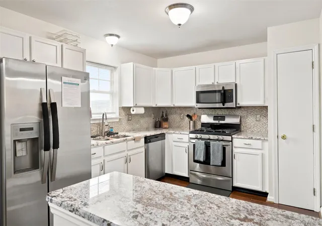 Photo 2 of Single family home for sale at 91 Evan Rd, Warwick (town), NY 10990 | MLS# 1058542 | Listing updated on 2026-10-07