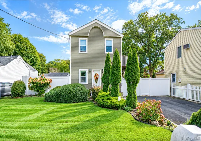 Photo 1 of Single family home for sale at 73 Lynbrook Dr, Brookhaven, NY 11951 | MLS# 1058554 | Listing updated on 2026-10-07