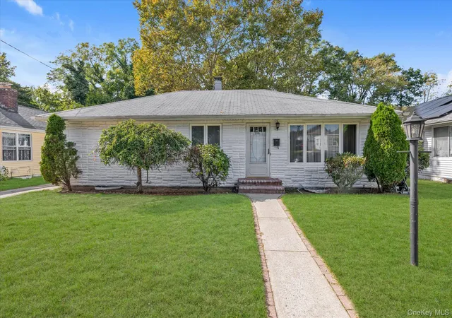 Single family home for sale at 328 Glen Rd, Hempstead, NY 11552 | MLS# 1058555