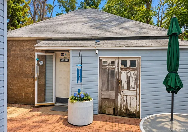 Photo 3 of Single family home for sale at 86 Jefferson St, Hempstead, NY 11096 | MLS# 1058566 | Listing updated on 2026-10-07