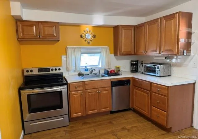 Photo 4 of Single family home for sale at 103 Noel Rd, New York, NY 11693 | MLS# 1058575 | Listing updated on 2026-10-06