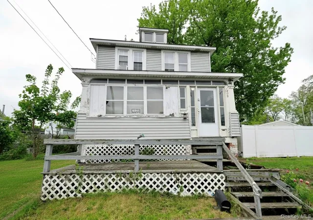 Photo 1 of Single family home for sale at 809 South St, Newburgh (city), NY 12550 | MLS# 1058584 | Listing updated on 2026-10-06