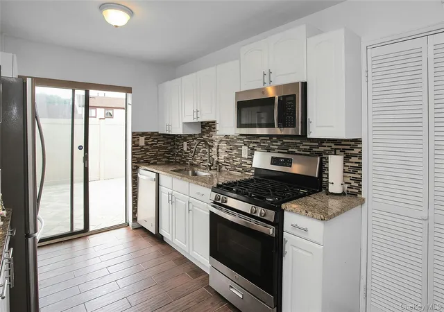 Photo 2 of House for sale at 94 Gauguin Ct #94, Brookhaven, NY 11953 | MLS# 1058597 | Listing updated on 2026-10-06
