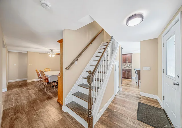 Photo 3 of Single family home for sale at 27 Lehigh Ln, Brookhaven, NY 11738 | MLS# 1058608 | Listing updated on 2026-10-06