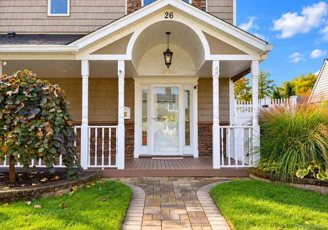 Photo 2 of Single family home for sale at 26 Ballad Ln, Oyster Bay, NY 11801 | MLS# 1058619 | Listing updated on 2026-10-07
