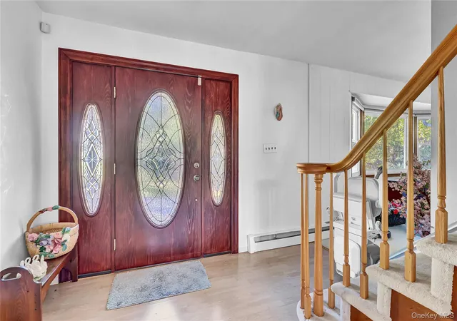 Photo 1 of Single family home for sale at 4 Stony Wood Rd, East Setauket, NY 11733 | MLS# 1058623 | Listing updated on 2026-10-19