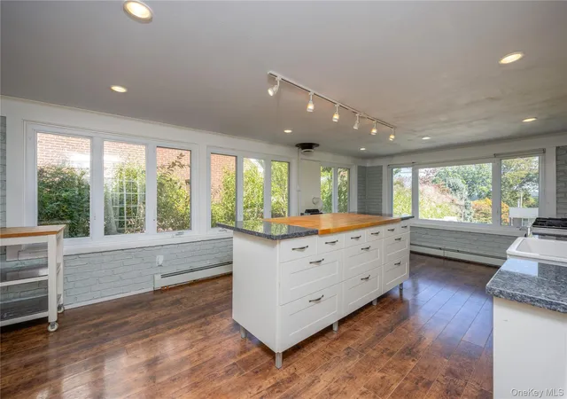 Photo 3 of Single family home for sale at 117 Jay St, Stony Point, NY 10980 | MLS# 1058628 | Listing updated on 2026-10-07