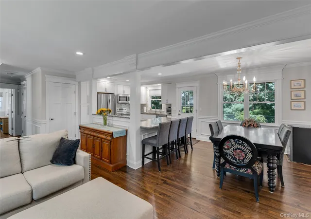Photo 3 of Single family home for sale at 1 Gilmer Ln, Smithtown, NY 11754 | MLS# 1058629 | Listing updated on 2026-10-09