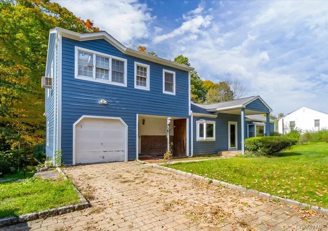 Photo 2 of Single family home for sale at 29 Dixon Lake Dr, Carmel, NY 10541 | MLS# 1058642 | Listing updated on 2026-10-06
