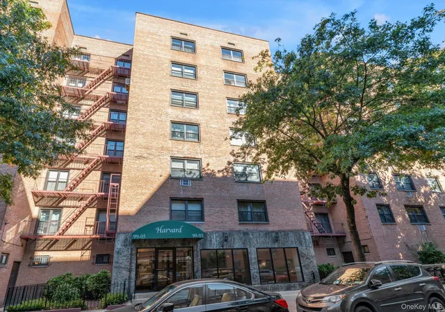 Photo 3 of Condo for sale at 99 05 59ave #6B, New York, NY 11368 | MLS# 1058664 | Listing updated on 2026-10-09