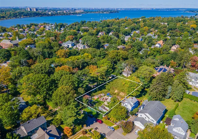 Photo 4 of Land for sale at 240-17 Poplar St, New York, NY 11363 | MLS# 1058670 | Listing updated on 2026-10-06