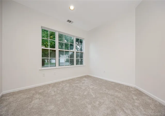 Photo 3 of Condo for sale at 14 Sophia Dr, Middle Island, NY 11953 | MLS# 1058675 | Listing updated on 2026-10-07