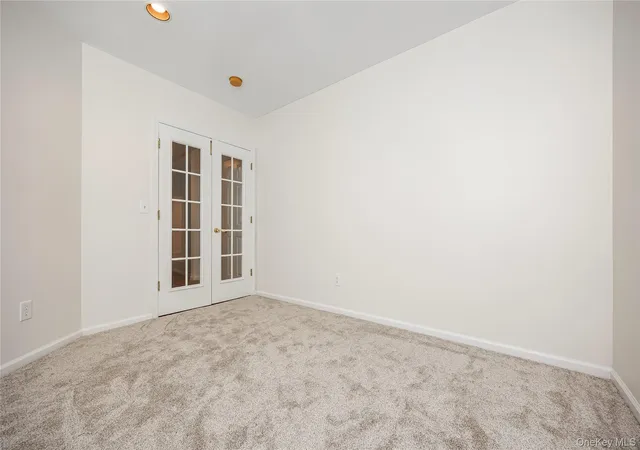 Photo 3 of Condo for sale at 14 Sophia Dr, Middle Island, NY 11953 | MLS# 1058675 | Listing updated on 2026-10-08