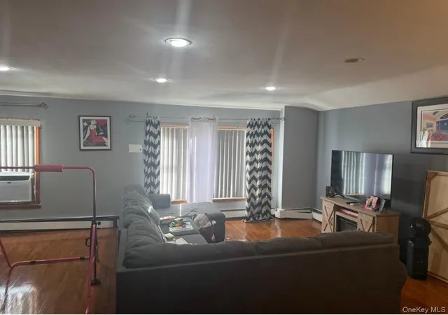 Photo 2 of Multi family home for sale at 120 33 196th Street, New York, NY 11412 | MLS# 1058706 | Listing updated on 2026-10-06