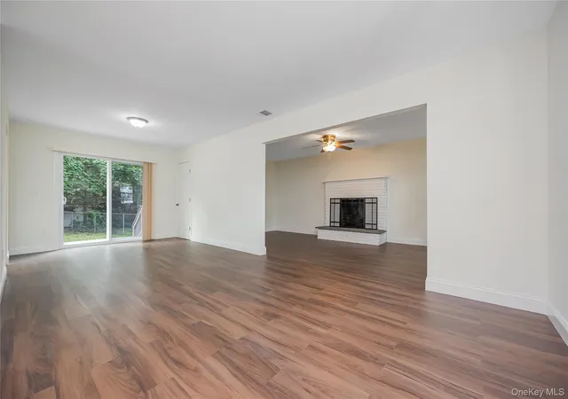 Photo 3 of Single family home for sale at 1182 E 3rd Avenue, Islip, NY 11706 | MLS# 1058710 | Listing updated on 2026-10-08
