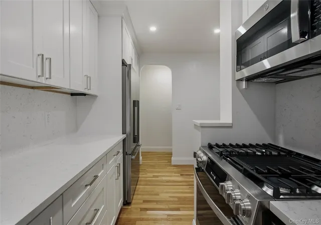 Photo 2 of House for sale at 98 Park Ter E #2C, New York, NY 10034 | MLS# 1058728 | Listing updated on 2026-10-05
