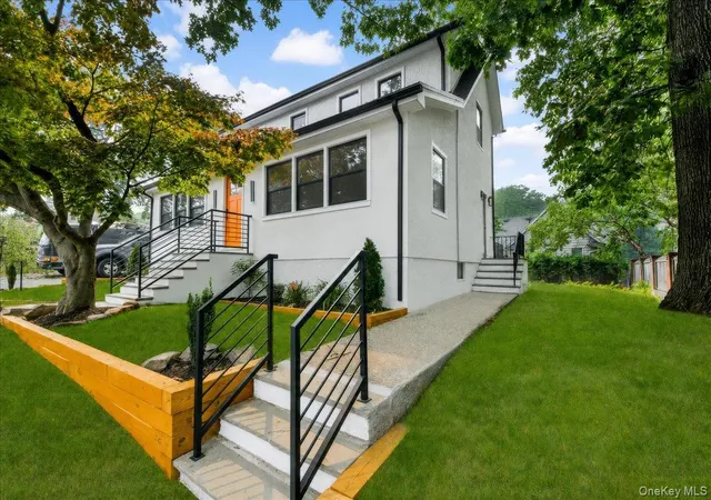 Photo 3 of Single family home for sale at 81 Ridge Rd, Yonkers, NY 10705 | MLS# 1058740 | Listing updated on 2026-10-06