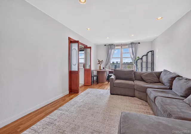 Photo 3 of Condo for sale at 2475 E 11th Street #5K, New York, NY 11235 | MLS# 1058782 | Listing updated on 2026-10-06