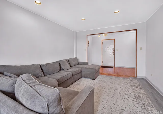 Listing Photo 5 - Condo for sale in building located at 2475 E 11th St, New York, NY 11235 - Unit #5K