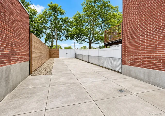 Photo 1 of Single family home for sale at 14803 61st Road, New York, NY 11367 | MLS# 1058786 | Listing updated on 2026-10-06