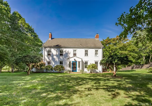 Photo 1 of Single family home for sale at 61 N Cartwright Rd, Shelter Island, NY 11964 | MLS# 1058792 | Listing updated on 2026-10-08