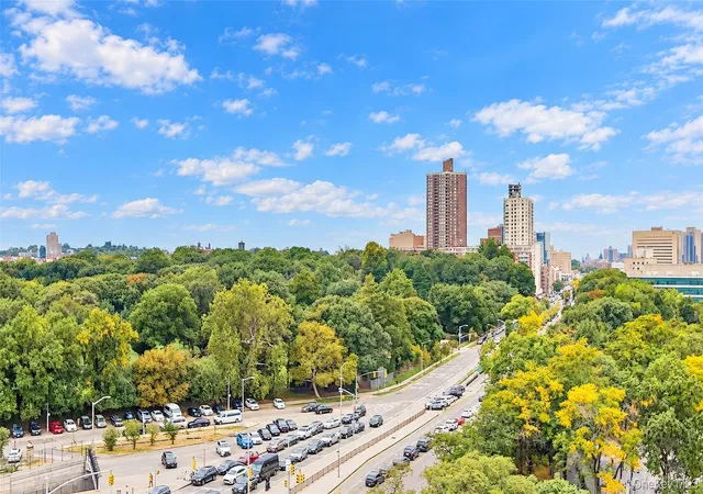 Listing Photo 4 - Condo for sale in building located at 85-15 Main St, New York, NY 11435 - Unit #10G
