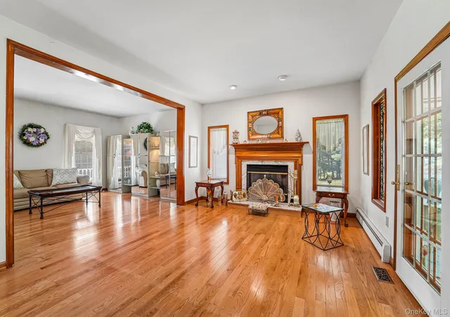 Photo 3 of Single family home for sale at 33 John F Kennedy Dr, Stony Point, NY 10980 | MLS# 1058800 | Listing updated on 2026-10-09