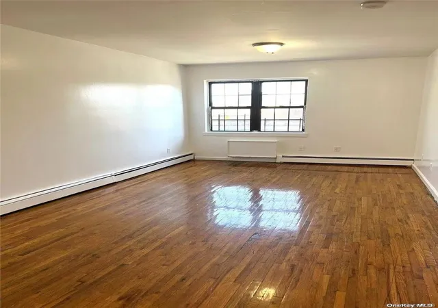 Photo 2 of House for sale at 1987 Southern Blvd, New York, NY 10460 | MLS# 1058804 | Listing updated on 2026-10-07