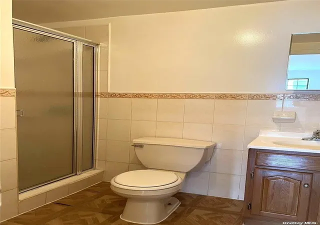 Photo 3 of House for sale at 1987 Southern Blvd, New York, NY 10460 | MLS# 1058804 | Listing updated on 2026-10-07