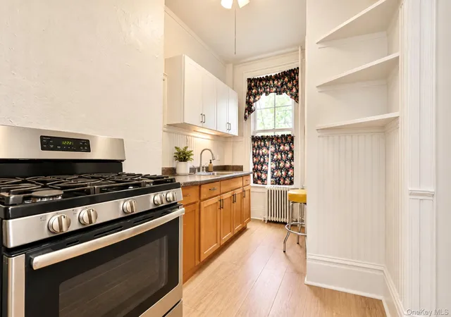 Photo 4 of Single family home for sale at 107 Moffat St, New York, NY 11207 | MLS# 1058806 | Listing updated on 2026-10-13