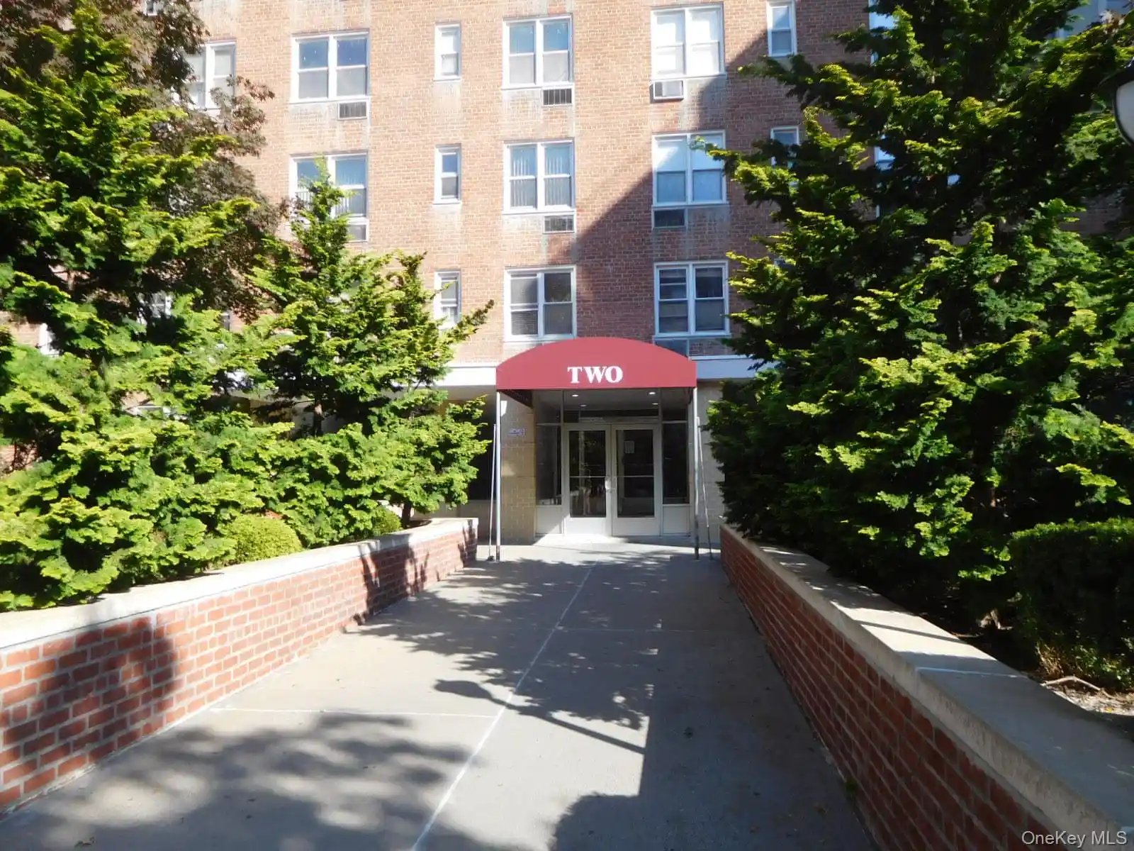 Listing Photo 1 - Condo for sale in 2 Sadore Ln located at 2 Sadore Ln, Yonkers, NY 10701 - Unit #7-T