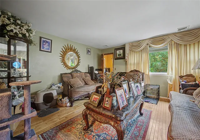 Photo 3 of Single family home for sale at 7 Cabot Ave, White Plains, NY 10523 | MLS# 1058827 | Listing updated on 2026-10-07