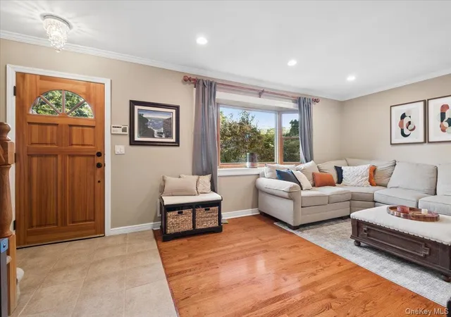 Photo 3 of Single family home for sale at 24 Dogwood Dr, Scarsdale, NY 10583 | MLS# 1058831 | Listing updated on 2026-10-09
