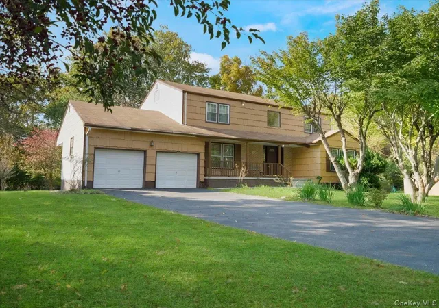 Photo 3 of Single family home for sale at 49 Pilgrim Ln, Ramapo, NY 10952 | MLS# 1058833 | Listing updated on 2026-10-22