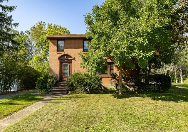 Photo 1 of Single family home for sale at 17 N Brett St, Beacon, NY 12508 | MLS# 1058865 | Listing updated on 2026-10-09